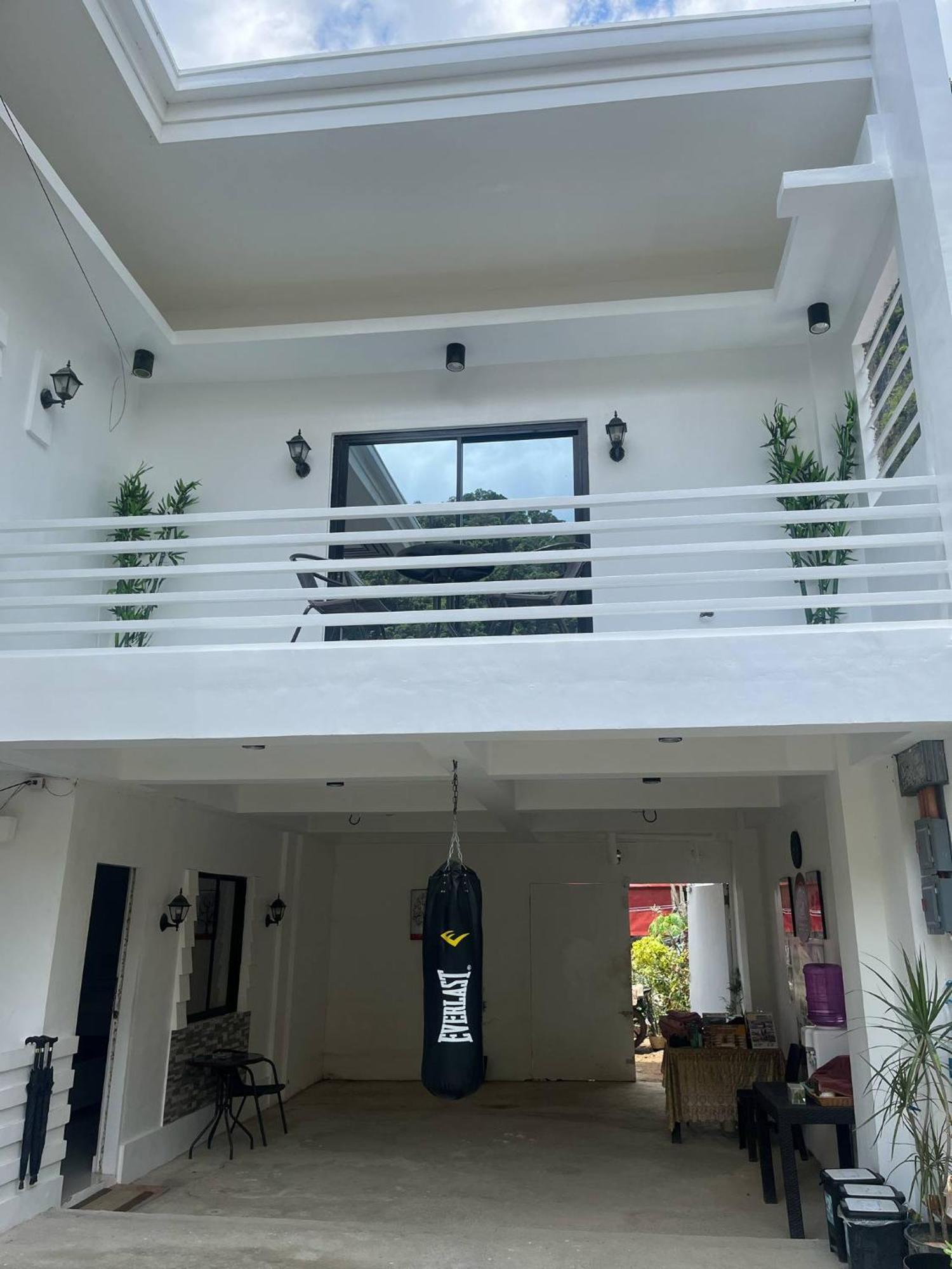 Carandang Tourist Inn إل نيدو المظهر الخارجي الصورة